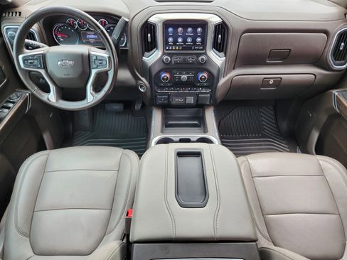 Used 2020 Chevrolet Silverado 1500 RST w/ Texas Edition RWD image 8