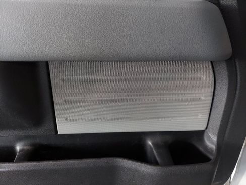 Used 2014 Ford F150 XLT w/ XLT Chrome Package RWD image 23