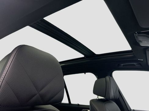 Used 2023 BMW X5 M50i w/ Executive Package image 17