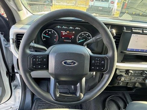 New 2024 Ford F550 4x4 Regular Cab Super Duty image 12