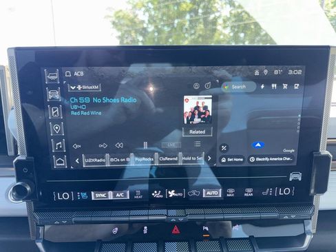 Used 2025 GMC Hummer EV 3X w/ LPO, Dark Essentials Package AWD/4WD image 18