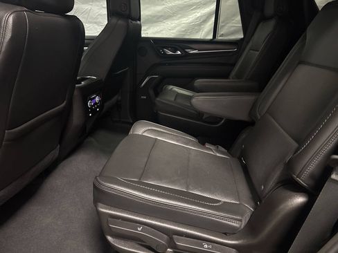 Used 2021 GMC Yukon Denali w/ Denali Premium Package AWD/4WD image 12