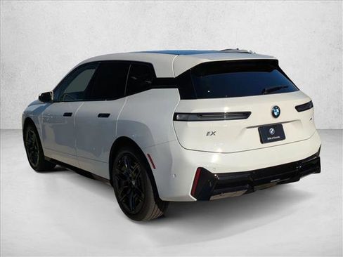 New 2026 BMW iX xDrive45 w/ M Sport Package image 9