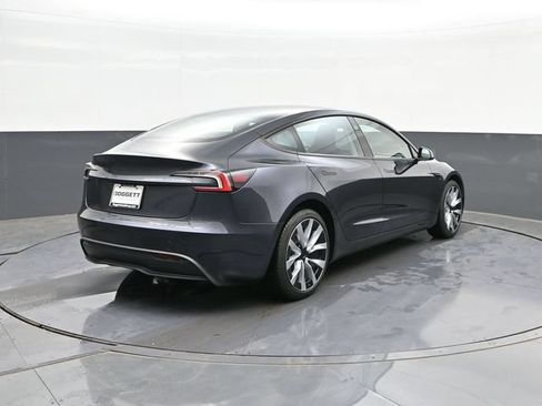 Used 2025 Tesla Model 3 RWD image 11