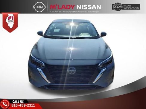 New 2025 Nissan Sentra SV image 2