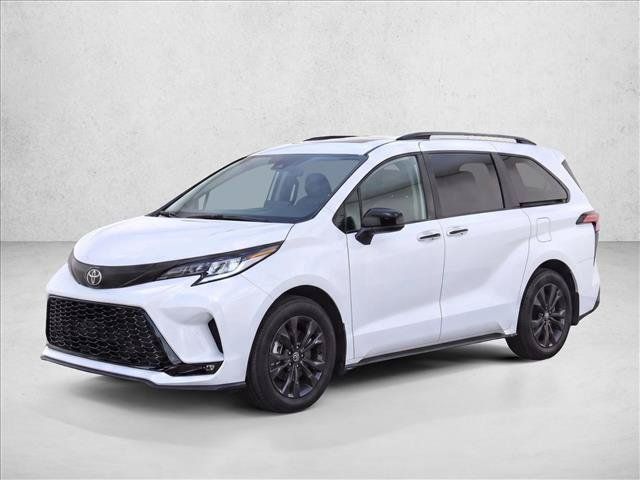Certified 2026 Toyota Sienna XSE AWD/4WD image 9