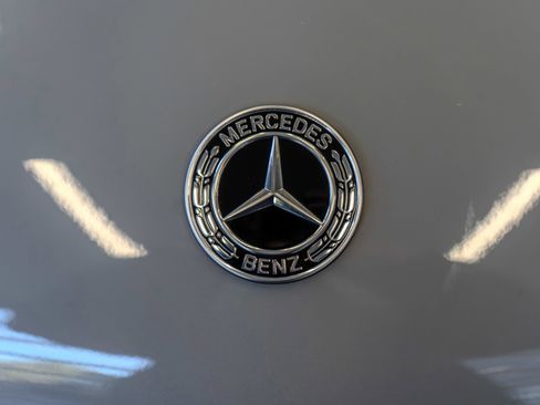 Used 2026 Mercedes-Benz GLS 450 4MATIC image 5