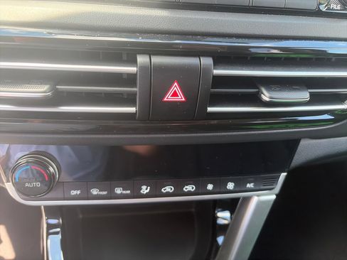 Used 2023 Kia Seltos SX AWD/4WD image 29