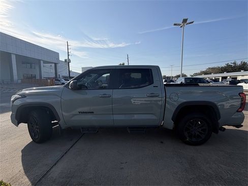 Used 2024 Toyota Tundra SR5 image 8