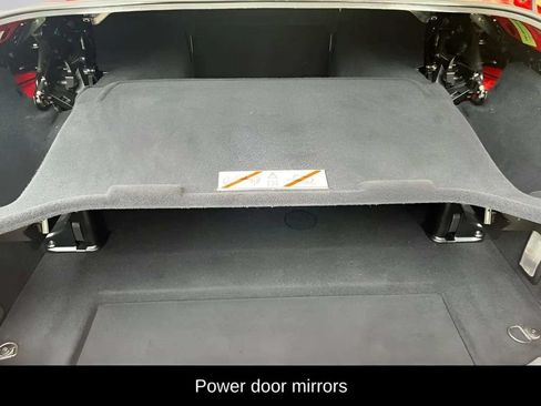 Used 2016 Ferrari California T RWD image 14