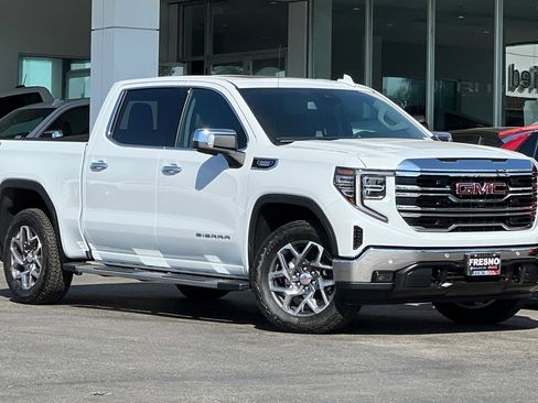 New 2026 GMC Sierra 1500 SLT w/ SLT Premium Plus Package image 2