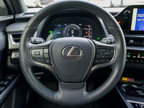 Used 2024 Lexus UX 250h F Sport AWD/4WD image 43