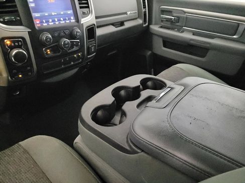 Used 2018 RAM 1500 Big Horn AWD/4WD image 26