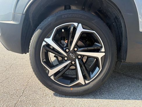 Used 2023 Chevrolet TrailBlazer RS AWD/4WD image 17