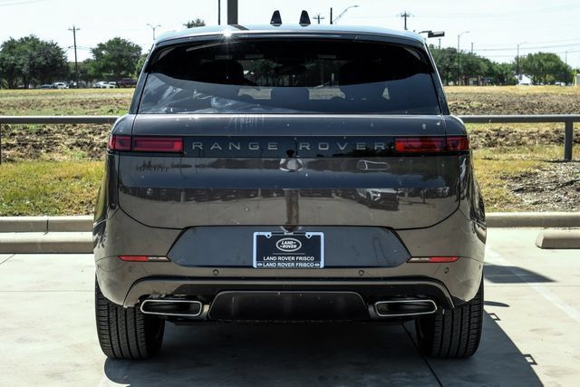 New 2026 Land Rover Range Rover Sport Dynamic SE AWD/4WD image 12