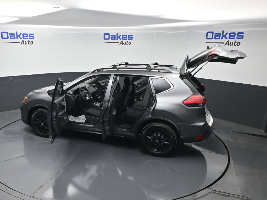 Used 2017 Nissan Rogue SV w/ Midnight Edition AWD/4WD image 58