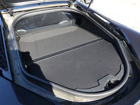 Used 2019 BMW i8 Pure Impulse World image 23