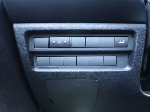 Used 2025 Mitsubishi Outlander SEL image 19