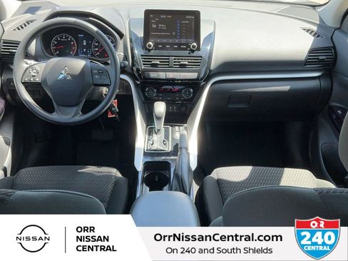 Used 2023 Mitsubishi Eclipse Cross LE AWD/4WD image 15