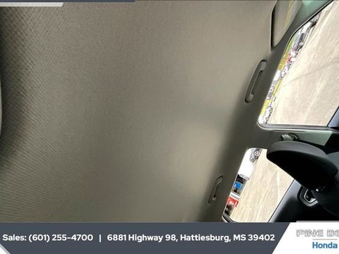 Used 2025 Kia Soul LX image 16