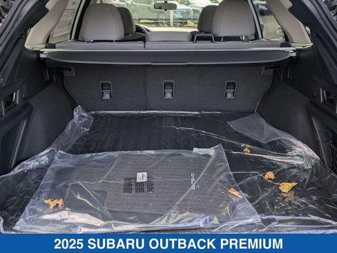 Certified 2025 Subaru Outback Premium image 18