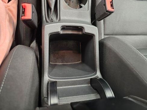 Used 2019 Volkswagen Golf S FWD image 25