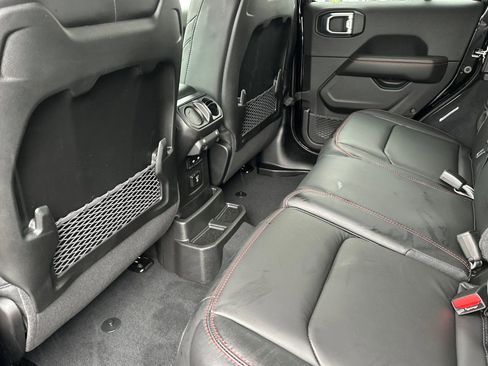 New 2026 Jeep Wrangler Unlimited Rubicon image 14