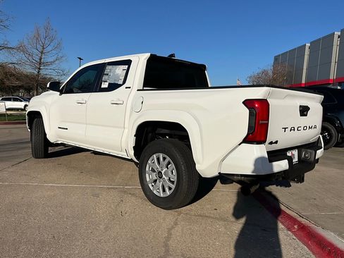 New 2026 Toyota Tacoma SR5 image 7