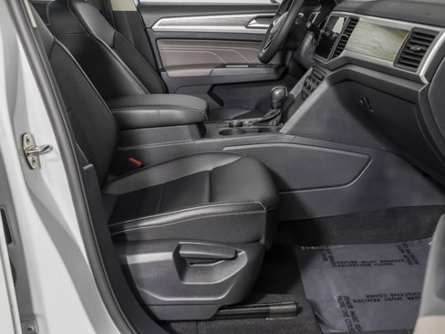 Used 2021 Volkswagen Atlas SE AWD/4WD image 46