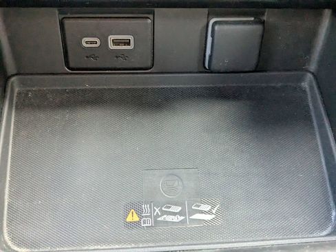 Certified 2023 Chevrolet Tahoe Z71 w/ Luxury Package image 19