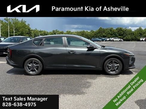 New 2026 Kia K4 FWD image 7