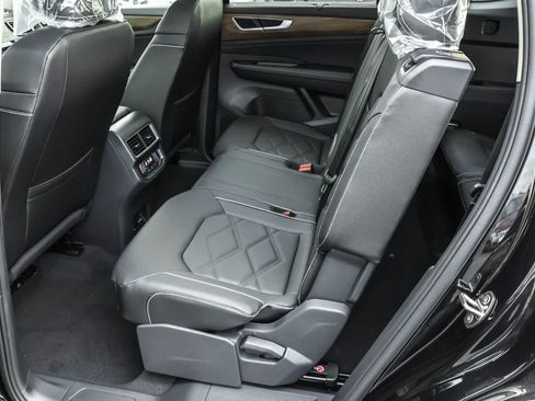 New 2026 Volkswagen Atlas SE image 33