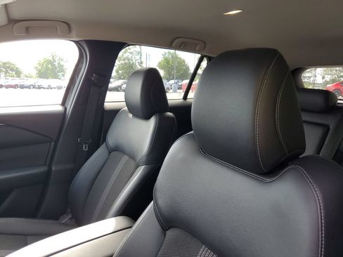 Used 2025 MAZDA CX-50 AWD 2.5 S w/ Preferred Package image 18
