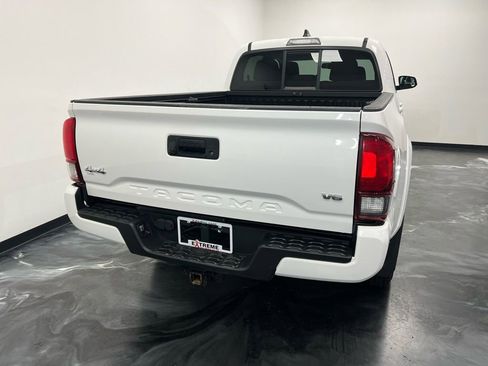 Used 2021 Toyota Tacoma SR5 image 6