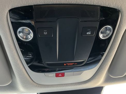 Used 2025 Kia Seltos S image 27