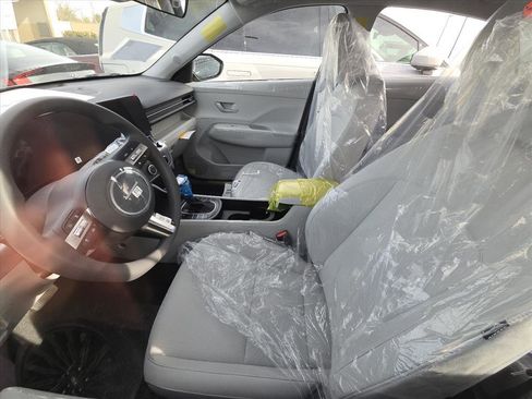 New 2026 Hyundai Kona SE image 6