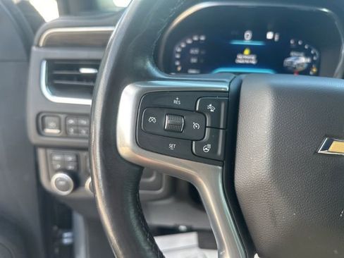 Used 2022 Chevrolet Tahoe LT w/ Luxury Package AWD/4WD image 19