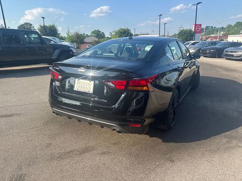 New 2026 Nissan Altima 2.5 SV w/ SV Special Edition Package FWD image 8
