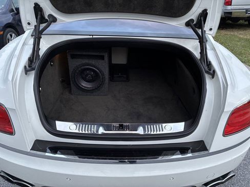 Used 2015 Bentley Flying Spur V8 image 34