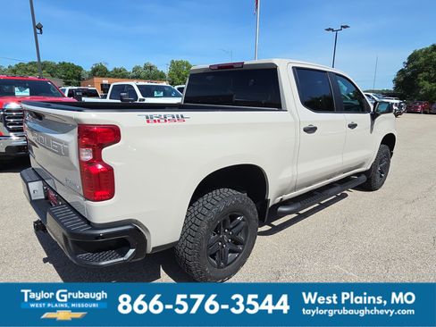 New 2026 Chevrolet Silverado 1500 Custom Trail Boss AWD/4WD image 9