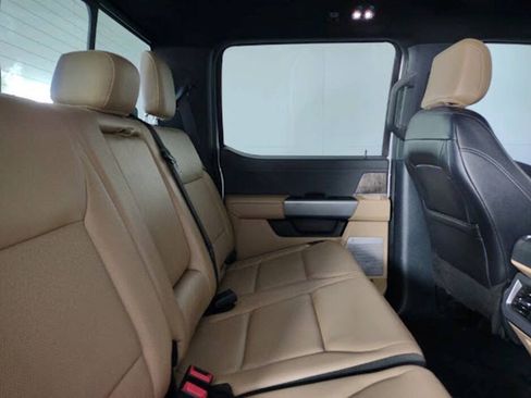 Used 2023 Ford F250 Lariat w/ Chrome Package AWD/4WD image 18