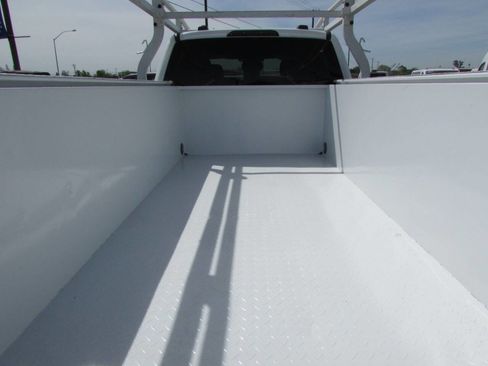 Used 2022 Ford F350 XLT AWD/4WD image 11