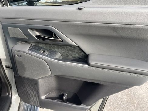 Used 2025 Lexus GX 550 image 37