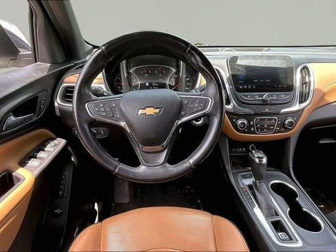 Used 2019 Chevrolet Equinox Premier FWD image 8