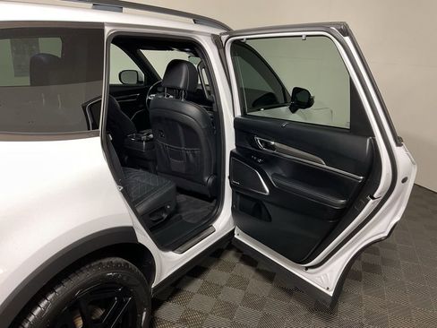 Used 2023 Kia Telluride SX Prestige X-Line AWD/4WD image 35