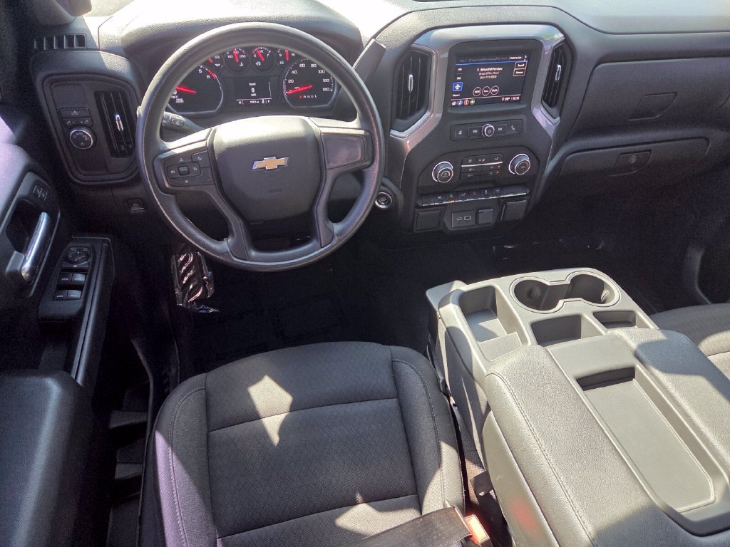 Used 2023 Chevrolet Silverado 1500 Custom w/ LPO, Dark Essentials Package RWD image 9