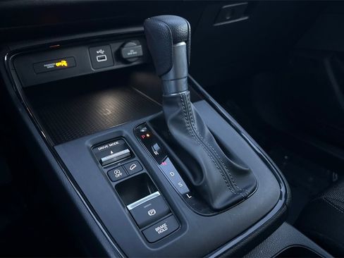 Certified 2025 Honda CR-V LX image 23