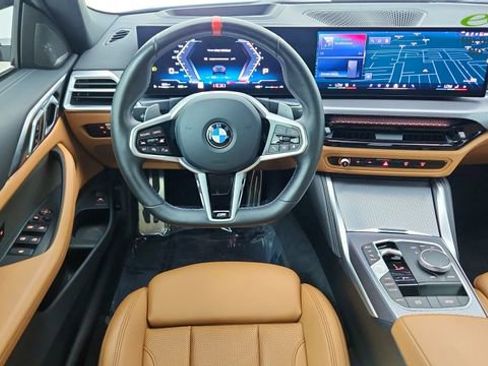 Used 2026 BMW M440i Convertible RWD image 38