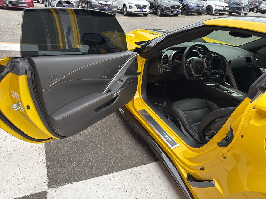 Used 2019 Chevrolet Corvette ZR1 RWD image 24