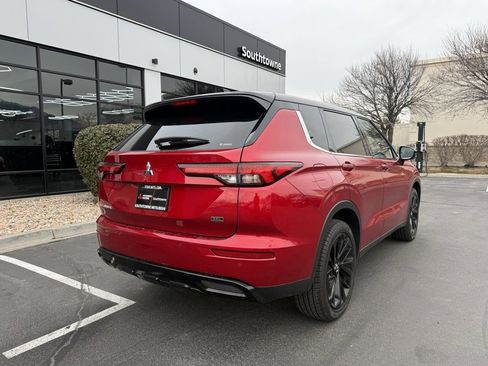 Used 2023 Mitsubishi Outlander SEL image 7